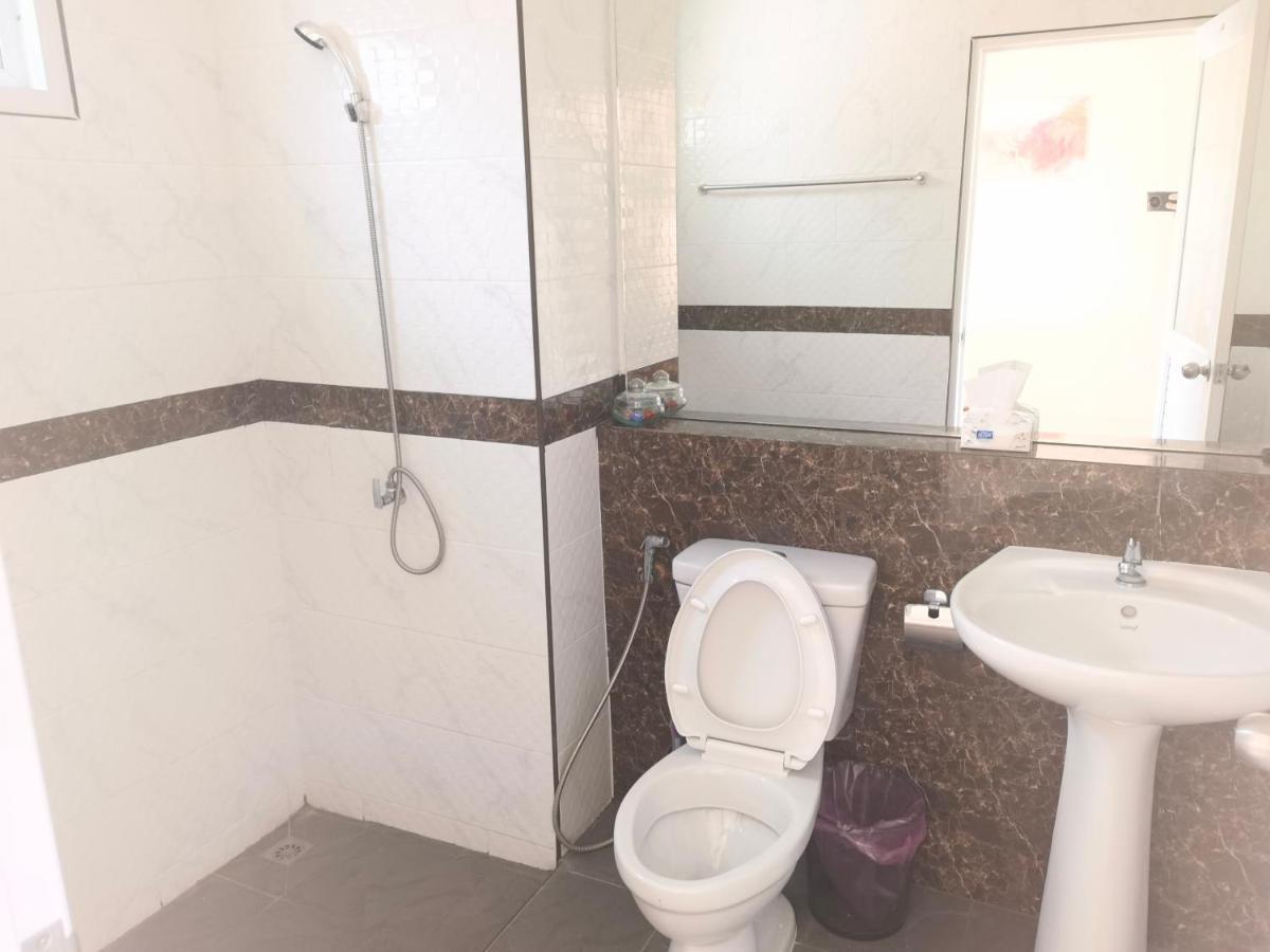 Yyk Holiday Rooms Ban Khlong Krang Bagian luar foto