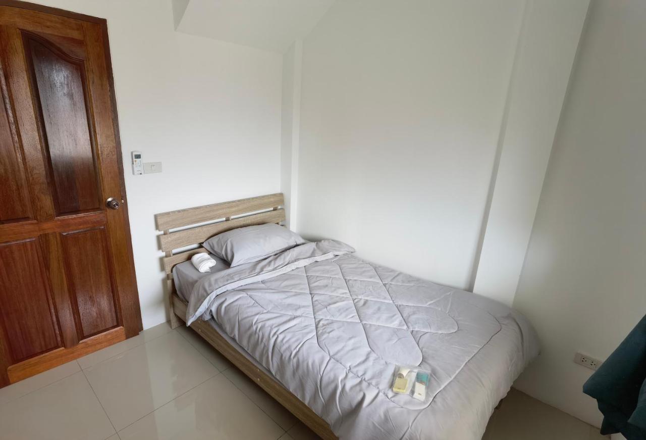 Yyk Holiday Rooms Ban Khlong Krang Bagian luar foto