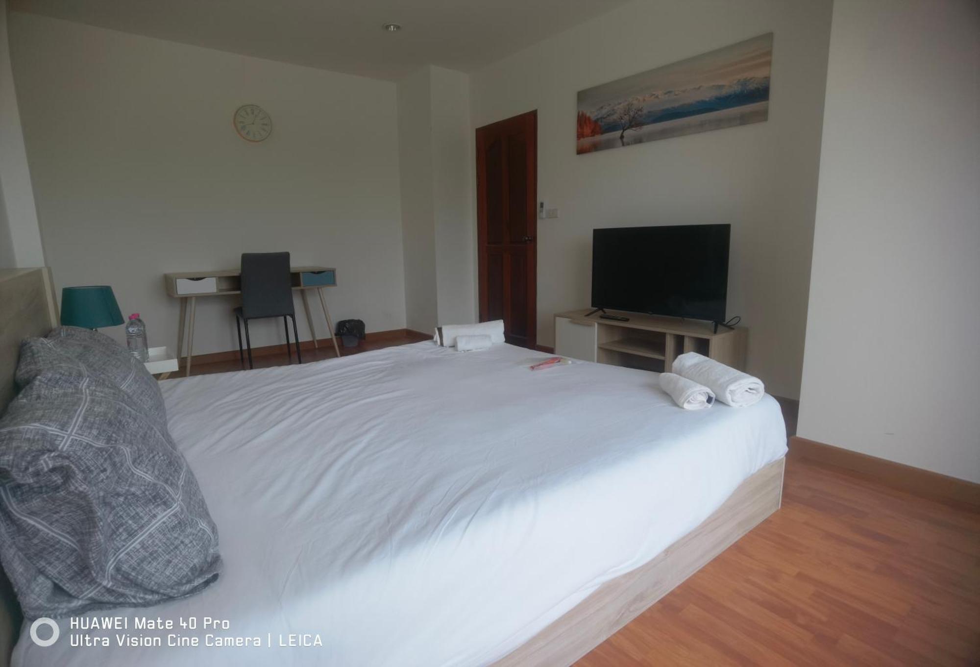 Yyk Holiday Rooms Ban Khlong Krang Bagian luar foto